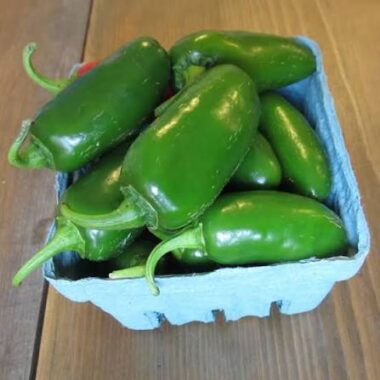 Fresh Naturally Grown Jalapeño Peppers Approximately 3,000–7,000 SHU Scoville Range